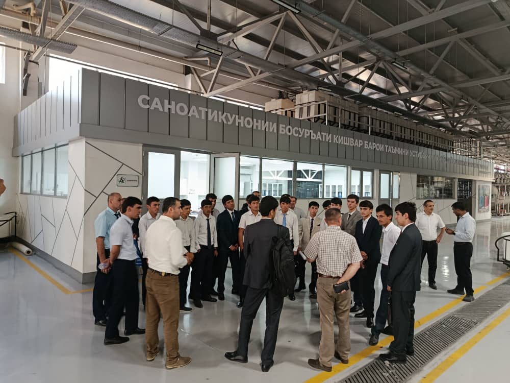 558693768_1419045660224229_3796848999637316257_n