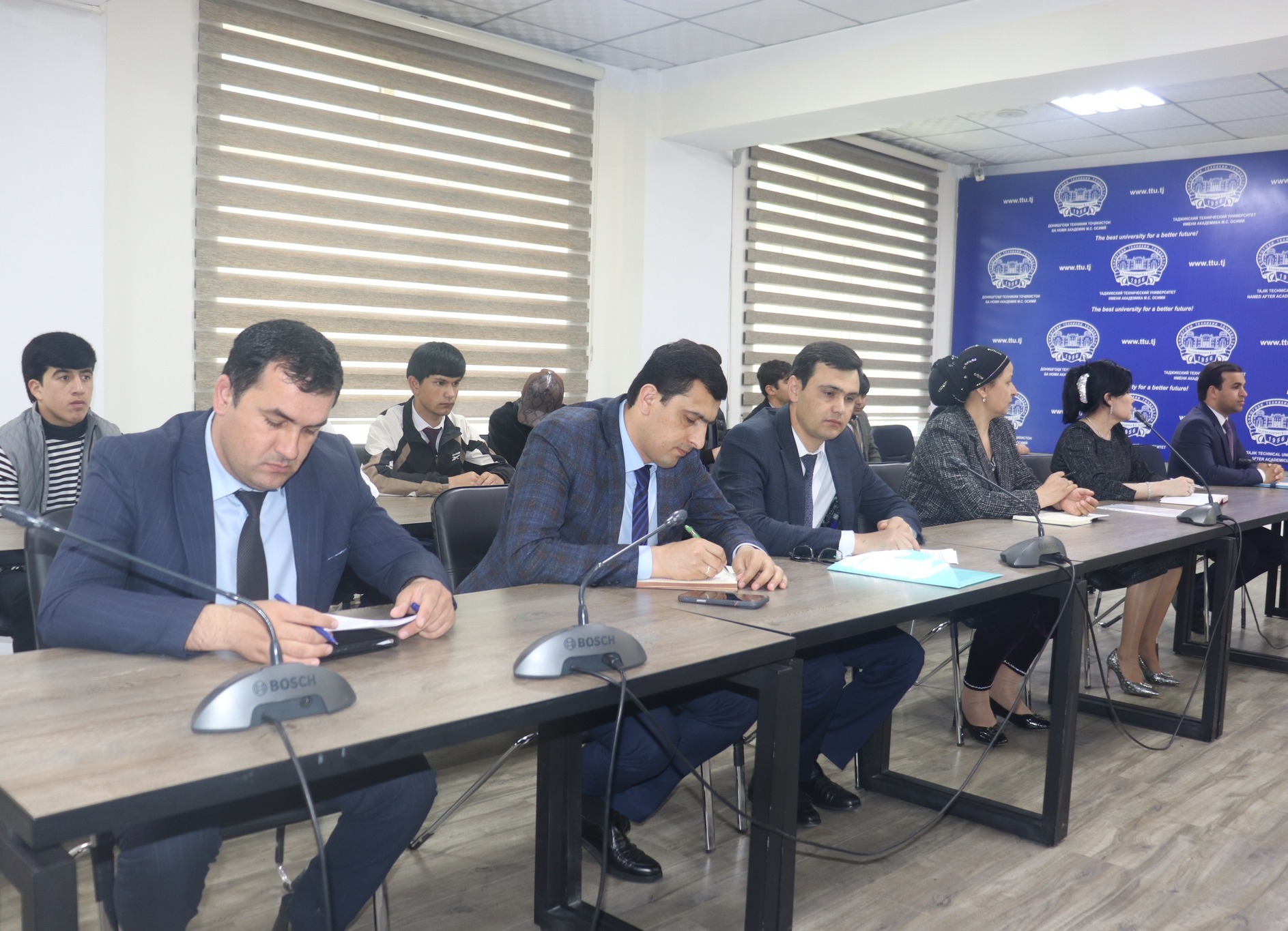 670711674_1586973260098134_5696477089739094195_n