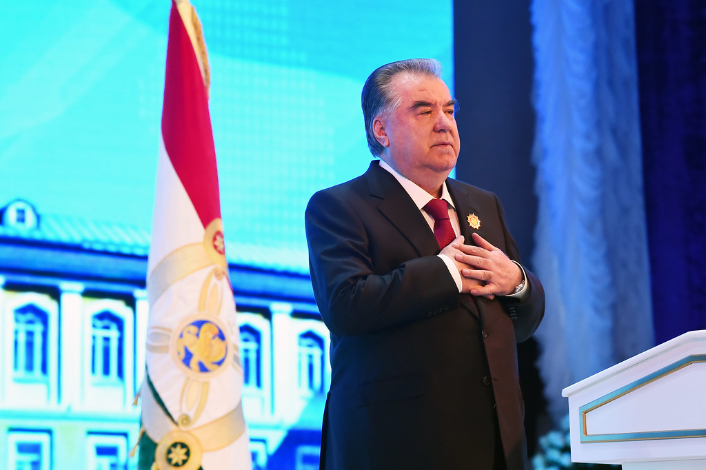 ЭМОМАЛӢ РАҲМОН – ПОЯГУЗОРИ СУЛҲ ВА РИЗОИЯТИ МИЛЛӢ