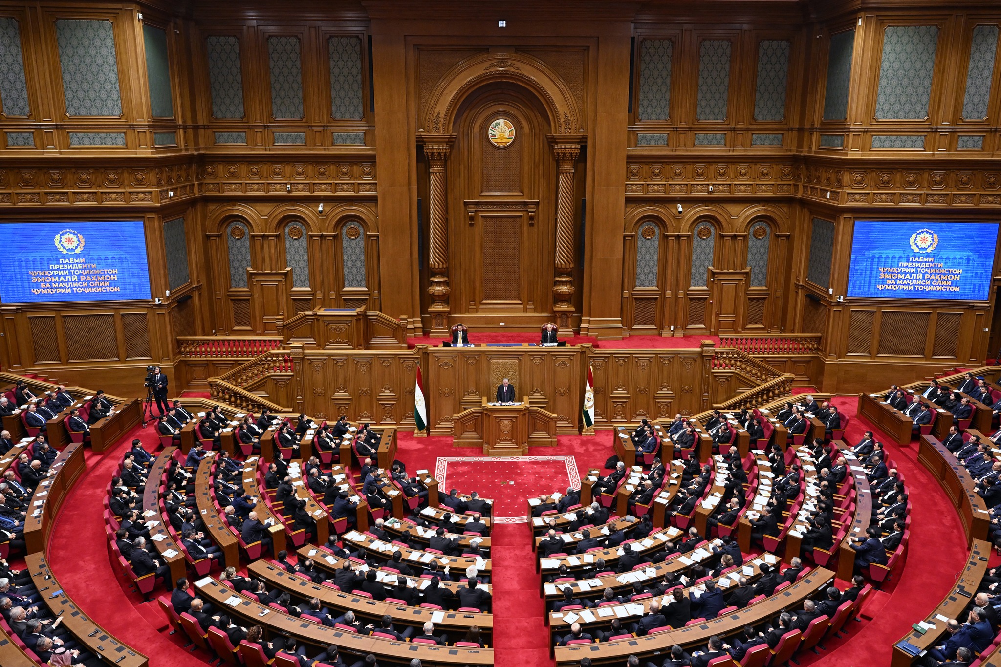 МАСЪАЛАҲОИ МЕҲВАРИ ПАЁМИ ПРЕЗИДЕНТИ КИШВАР БА МАҶЛИСИ ОЛИИ ҶУМҲУРИИ ТОҶИКИСТОН