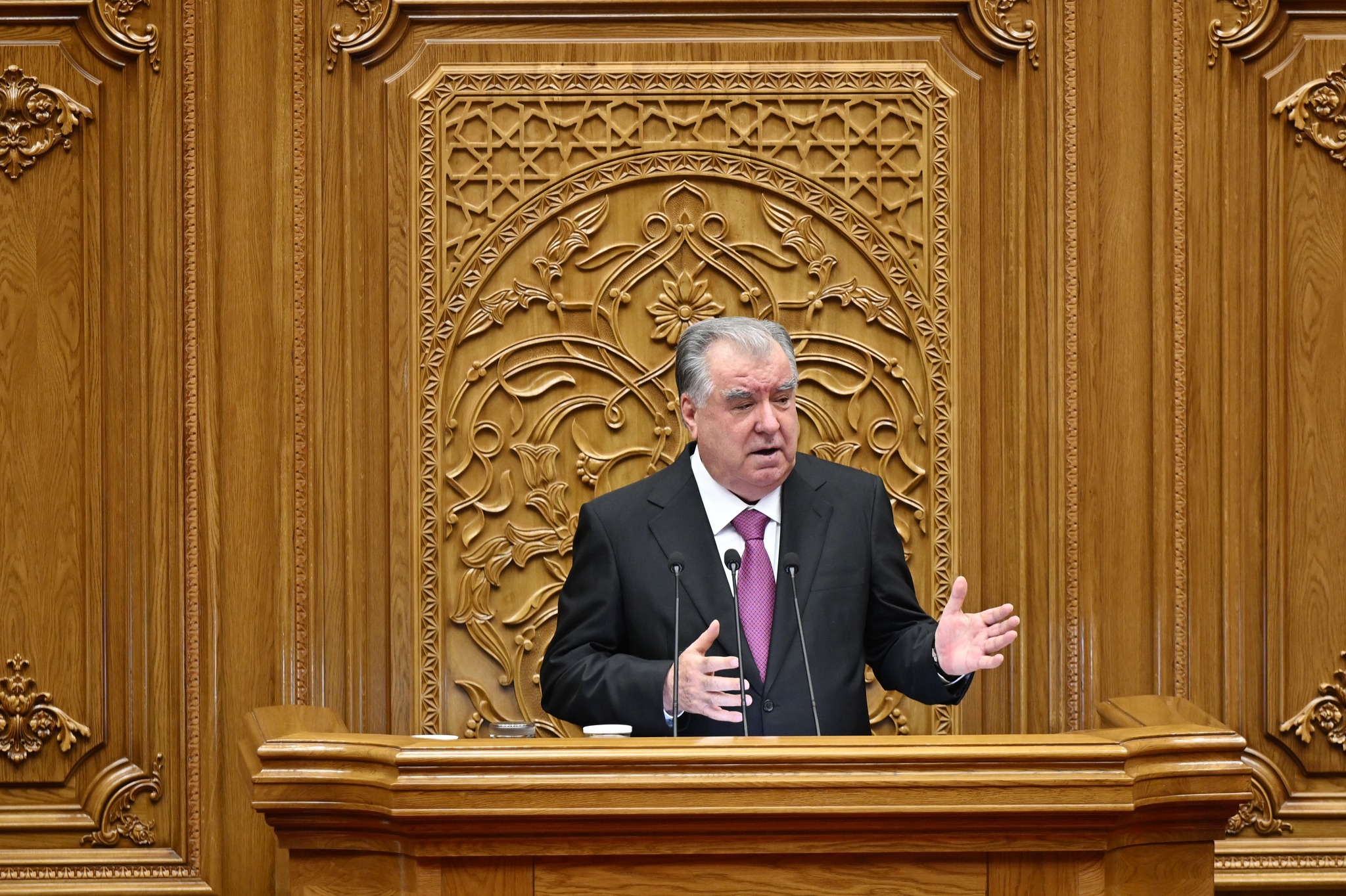 ТОҶИКИСТОН ДАР РОҲИ ДАВЛАТДОРИИ ҚАВӢ: ДАСТОВАРДҲО, ИҚДОМҲО ВА ДУРНАМО