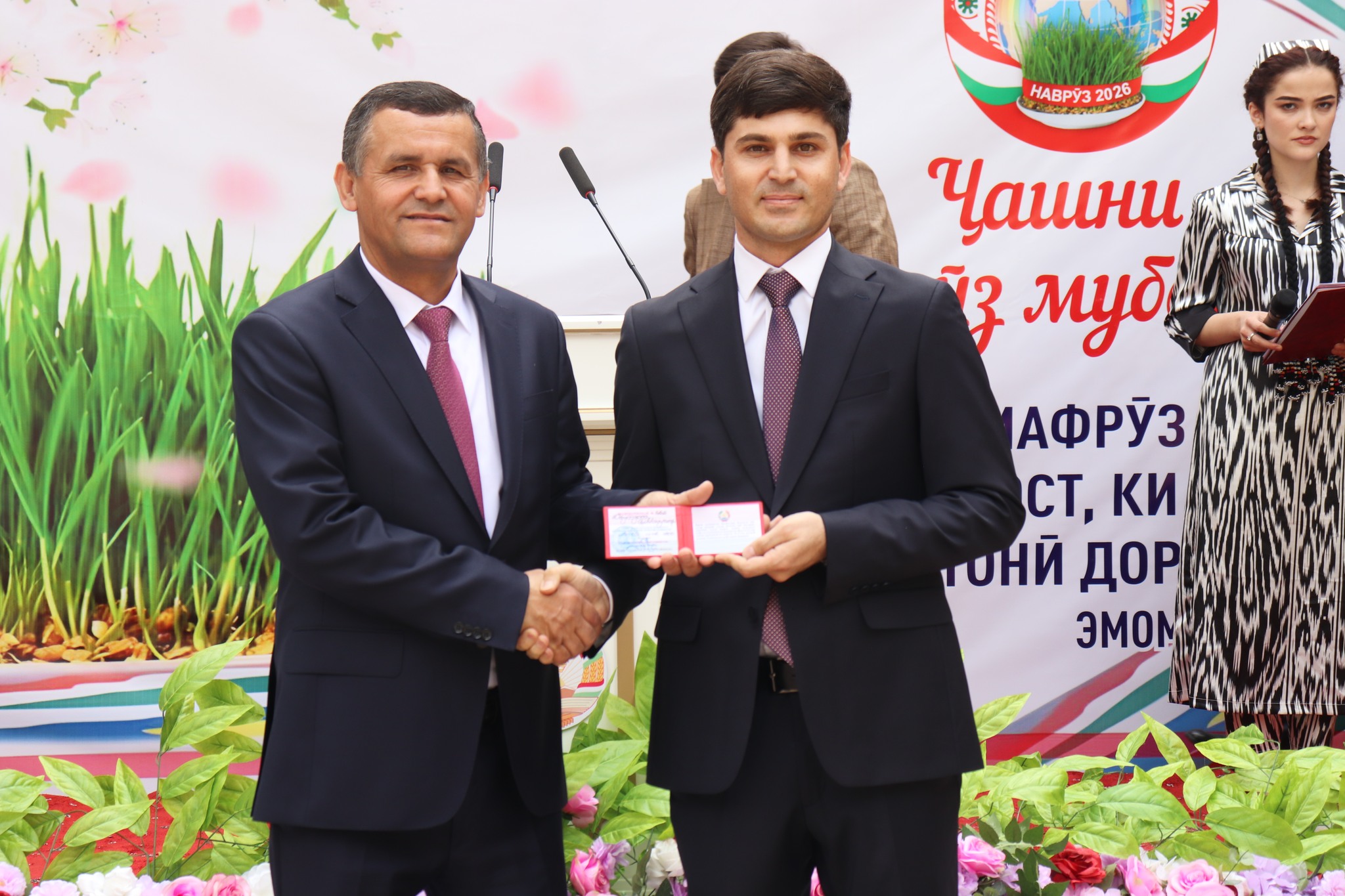 ТАНТАНАҲОИ ҶАШНИ НАВРӮЗИ БАЙНАЛМИЛАЛӢ ДАР ДОНИШГОҲИ ТЕХНИКИИ ТОҶИКИСТОН