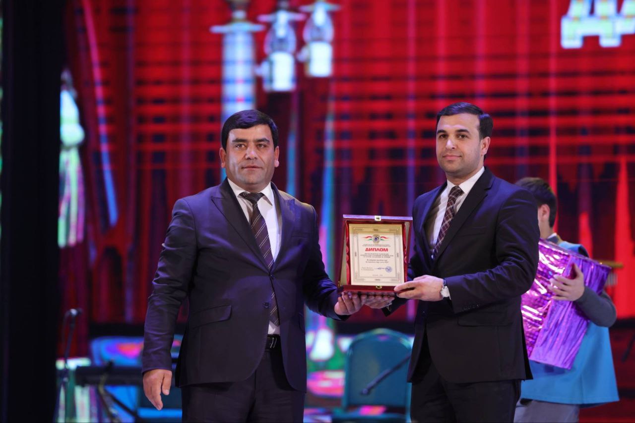 БЕҲТАРИН ШУЪБАИ КОР БО ҶАВОНОН ДАР СОЛИ 2025