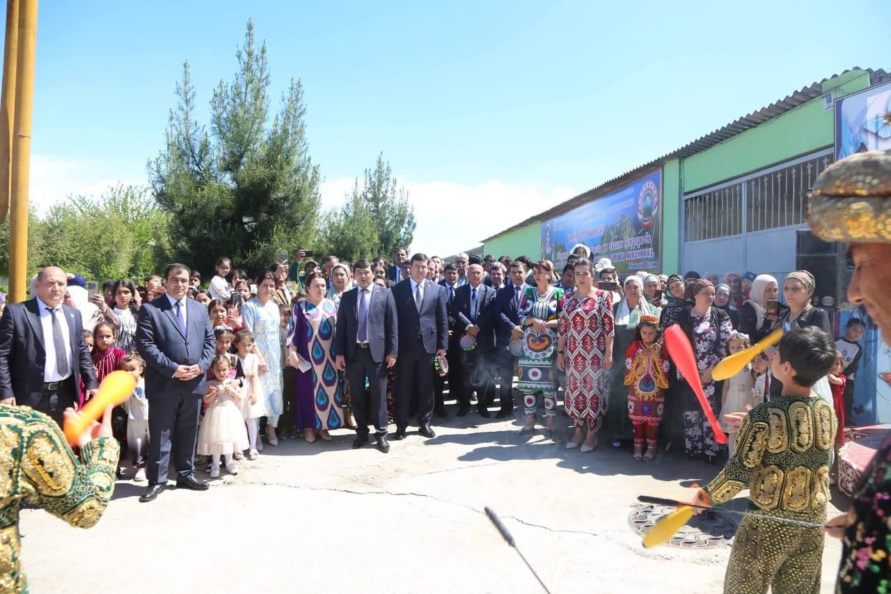 666504453_1585895880205872_6156531150401169683_n